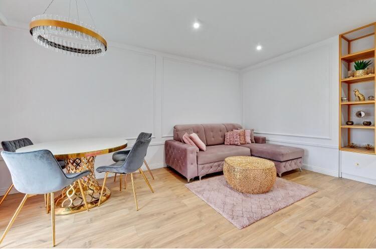Glamour Apartment Przy Starowce غدانسك المظهر الخارجي الصورة